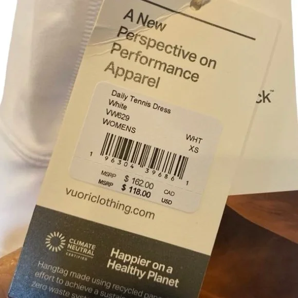 NWT Vuori daily tennis dress WHITE Size: XS - Picture 4 of 5